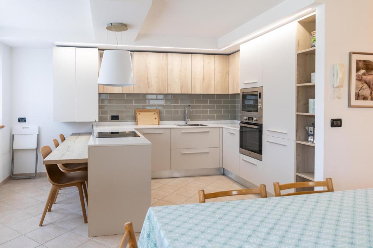 Casa Beba - Agenzia Dolomiti Affitti Daire Cavalese Dış mekan fotoğraf